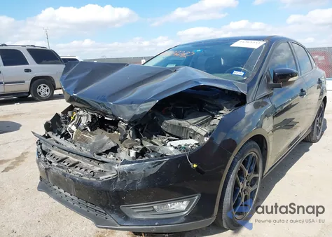 2016 Ford Focus Se z USA, uszkodzony, nr VIN 1FADP3F20GL383119